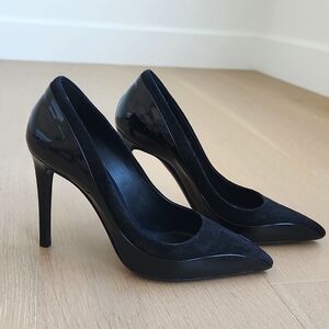 Salvatore Ferragamo Black Heels Sleek Minimalist Design